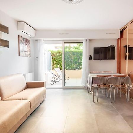Superbe Studio Avec Terrasse En Front De Mer Mentone Esterno foto
