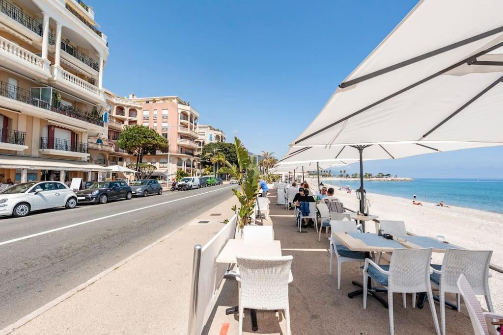 Superbe Studio Avec Terrasse En Front De Mer Mentone Esterno foto