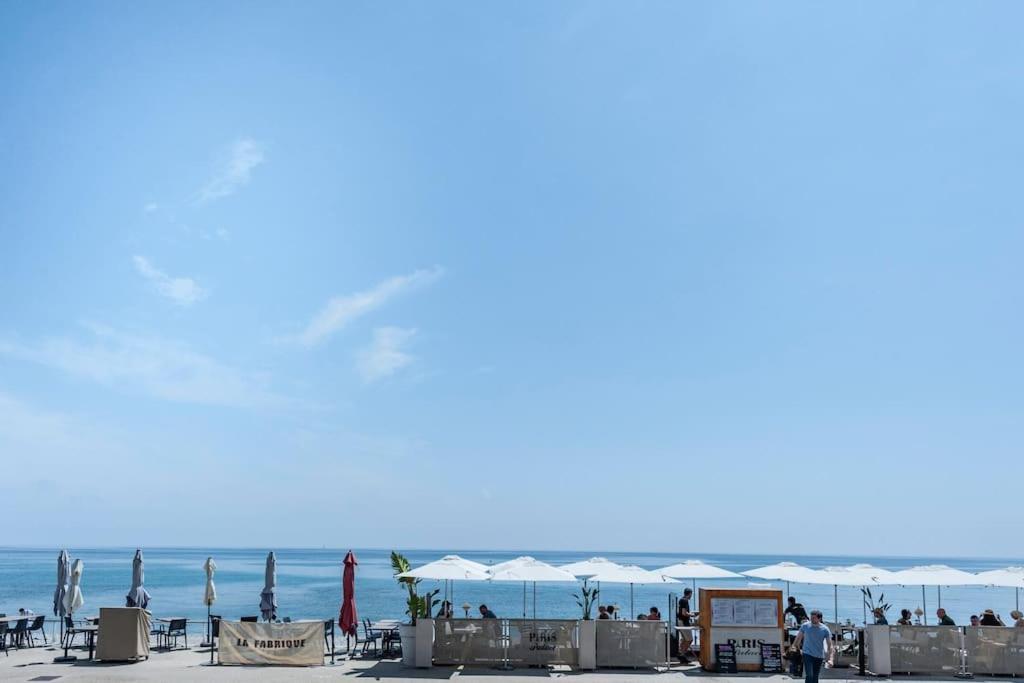 Superbe Studio Avec Terrasse En Front De Mer Mentone Esterno foto